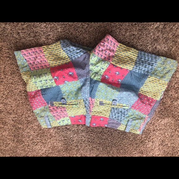 Vineyard vines shorts - Picture 3 of 4